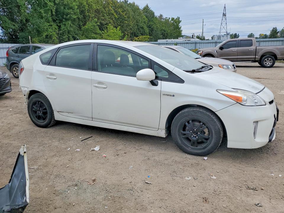Продажа на аукционе авто 2015 Toyota Prius, vin: JTDKN3DU2F0461296, номер лота: 68935126