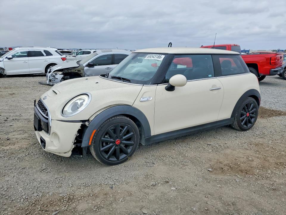 2017 Mini Cooper მანქანა იყიდება აუქციონზე, vin: WMWXP7C34H2A45970, აუქციონის ნომერი: 69343186