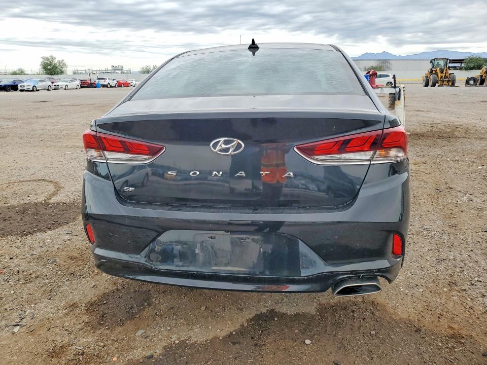 Продажа на аукционе авто 2018 Hyundai Sonata, vin: 5NPE24AF7JH692269, номер лота: 65965966