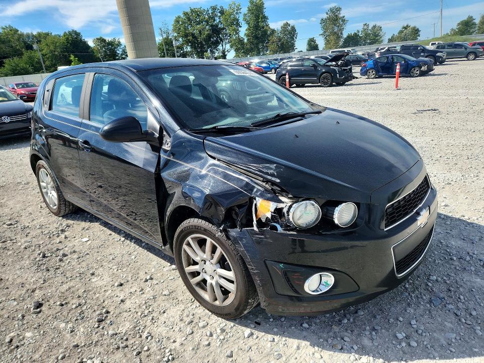 69584516 :رقم المزاد ، 1G1JC6SH8D4172530 vin ، 2013 Chevrolet Sonic مزاد بيع