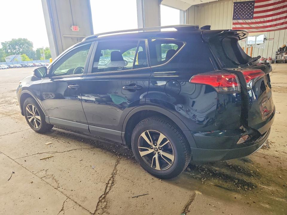 Продажа на аукционе авто 2018 Toyota Rav4, vin: JTMRFREV0JJ178016, номер лота: 68514576