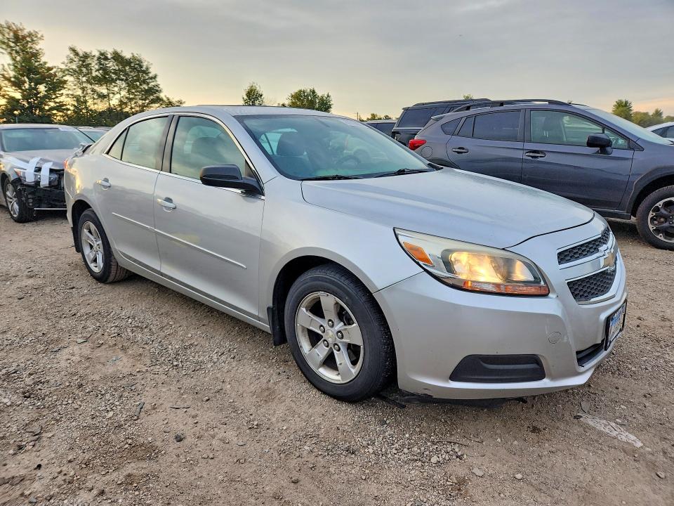 67813026 :رقم المزاد ، 1G11B5SA2DF347911 vin ، 2013 Chevrolet Malibu مزاد بيع