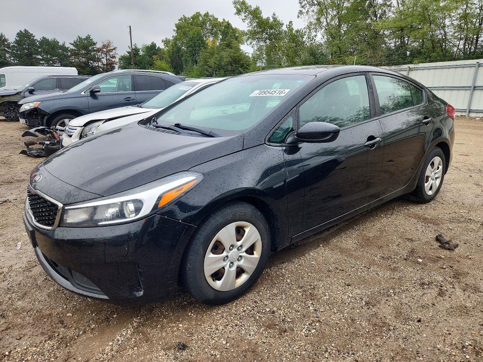 Auction sale of the 2017 Kia Forte, vin: 3KPFK4A73HE137525, lot number: 70954516