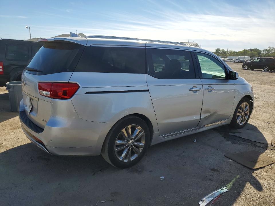 Продажа на аукционе авто 2016 Kia Sedona, vin: KNDME5C17G6143572, номер лота: 70956866
