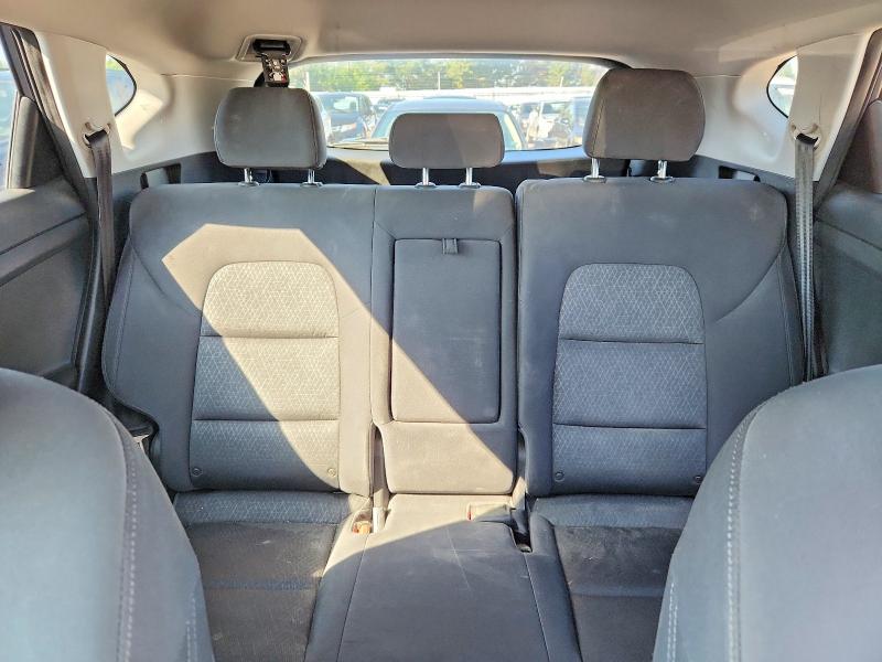 2017 Hyundai Tucson მანქანა იყიდება აუქციონზე, vin: KM8J33A44HU427891, აუქციონის ნომერი: 66035186