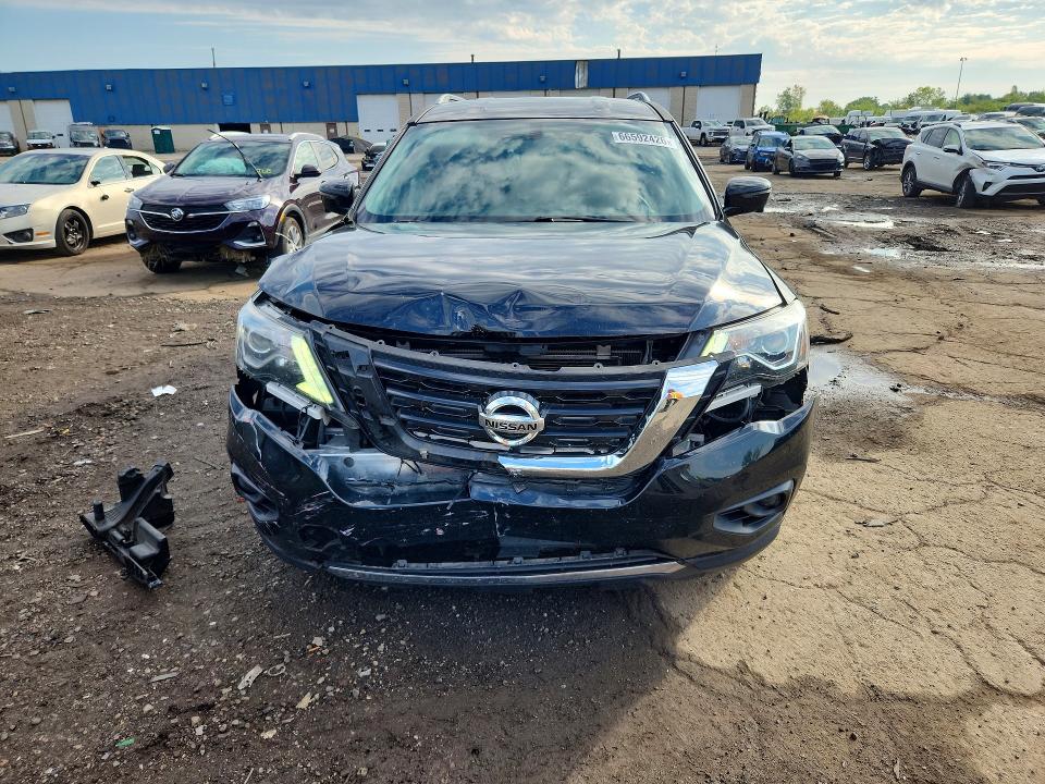 66592426 :رقم المزاد ، 5N1DR2MM6HC608532 vin ، 2017 Nissan Pathfinder مزاد بيع