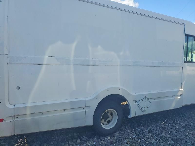 2012 Isuzu Npr მანქანა იყიდება აუქციონზე, vin: JALB4T170C7W00649, აუქციონის ნომერი: 70726336