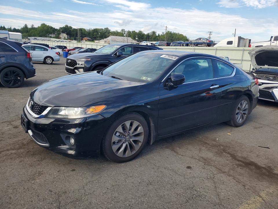 Продажа на аукционе авто 2015 Honda Accord, vin: 1HGCT1B81FA008657, номер лота: 67999636