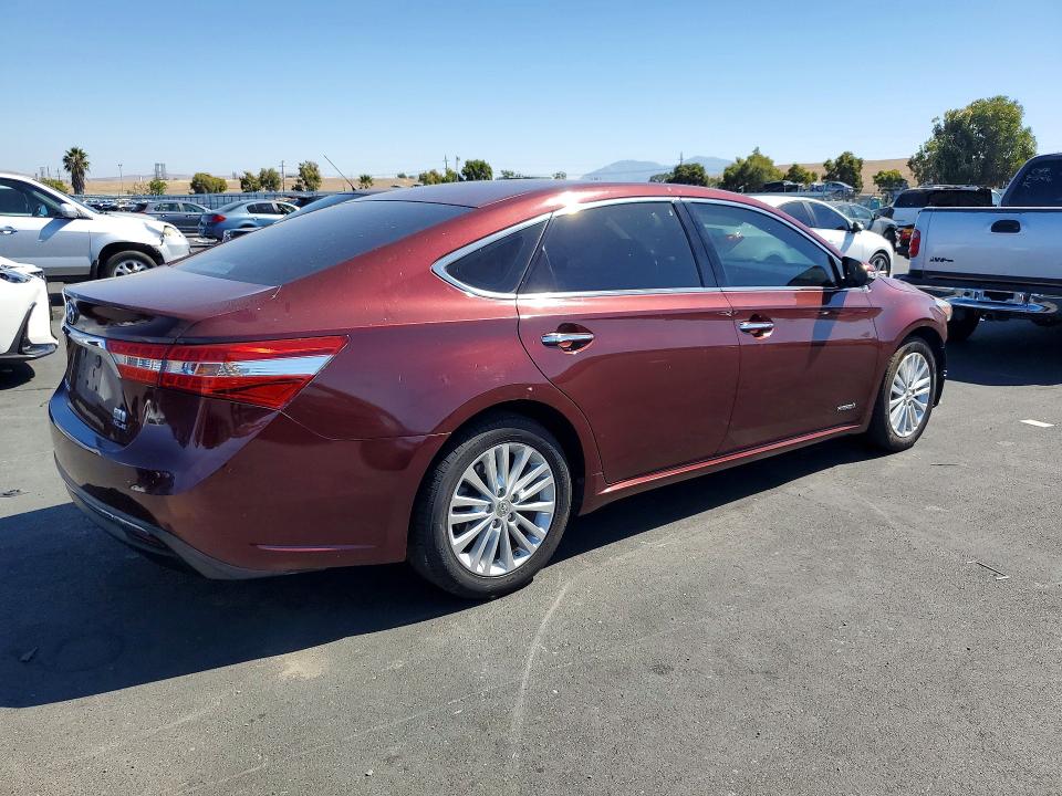 70280806 :رقم المزاد ، 4T1BD1EB7DU010323 vin ، 2013 Toyota Avalon Hybrid مزاد بيع