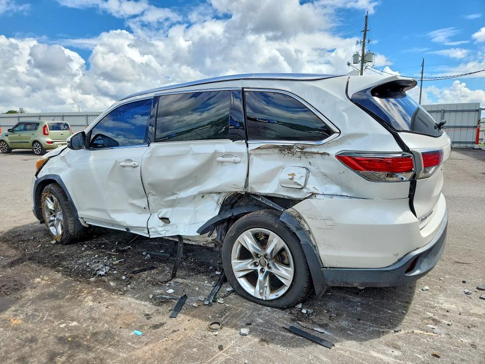 2016 Toyota Highlander მანქანა იყიდება აუქციონზე, vin: 5TDDKRFH3GS301799, აუქციონის ნომერი: 67975506