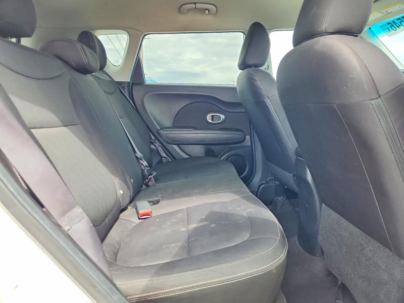 66797546 :رقم المزاد ، KNDJN2A21F7186620 vin ، 2015 Kia Soul مزاد بيع