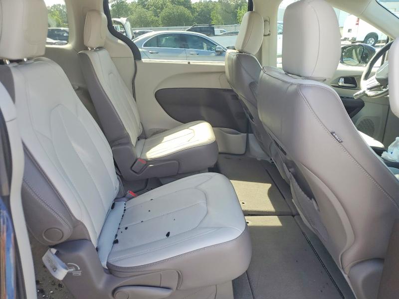 65237616 :رقم المزاد ، 2C4RC1BG6JR166836 vin ، 2018 Chrysler Pacifica مزاد بيع