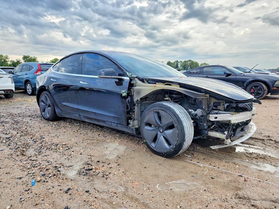 67326646 :رقم المزاد ، 5YJ3E1EA8KF394759 vin ، 2019 Tesla Model 3 مزاد بيع