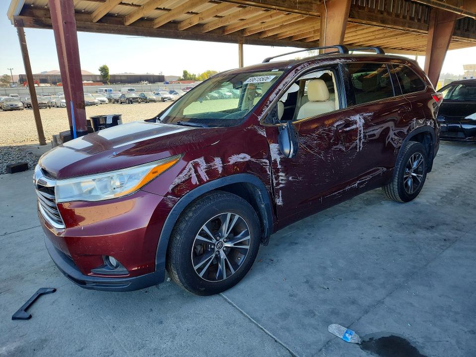 2016 Toyota Highlander მანქანა იყიდება აუქციონზე, vin: 5TDJKRFHXGS327447, აუქციონის ნომერი: 69618506