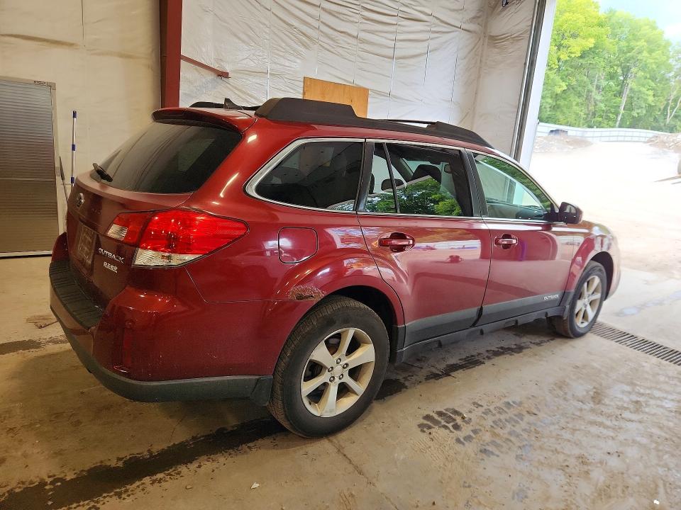68071306 :رقم المزاد ، 4S4BRBPC4D3276207 vin ، 2013 Subaru Outback مزاد بيع