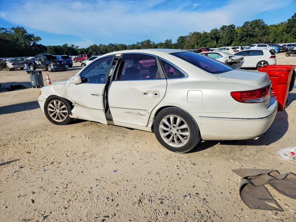 2006 Hyundai Azera მანქანა იყიდება აუქციონზე, vin: KMHFC46F06A116074, აუქციონის ნომერი: 68500816