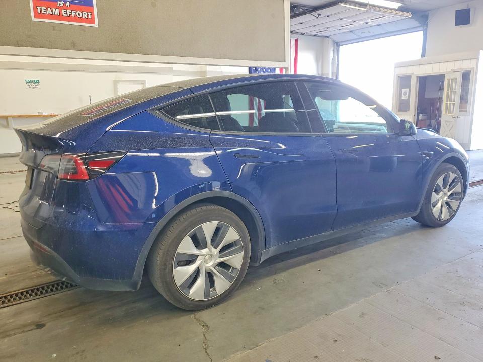 Продажа на аукционе авто 2021 Tesla Model Y, vin: 5YJYGDEE8MF141948, номер лота: 67168746