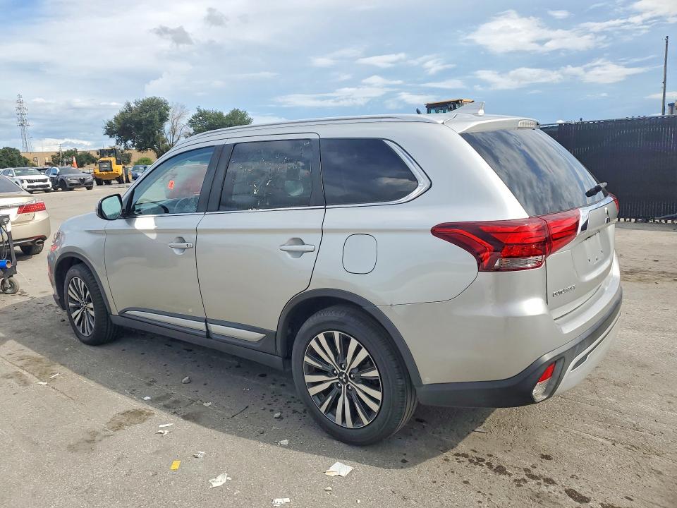 Продажа на аукционе авто 2020 Mitsubishi Outlander, vin: JA4AD3A38LZ019716, номер лота: 67869106