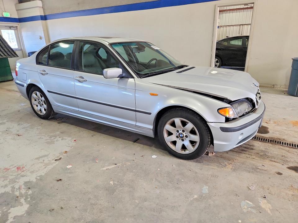 Продажа на аукционе авто 2005 Bmw 325, vin: WBAET37455NJ89470, номер лота: 70420306