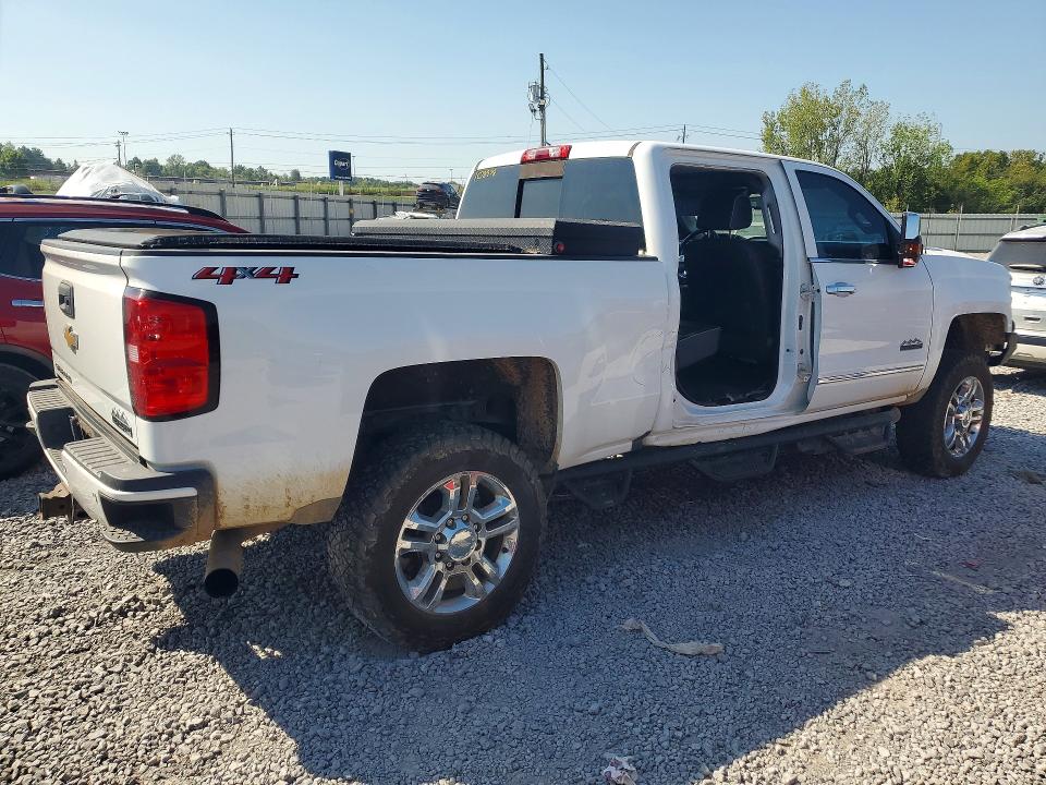 Продаж на аукціоні авто 2018 Chevrolet Silverado, vin: 1GC1KXEY2JF277401, номер лоту: 68779126
