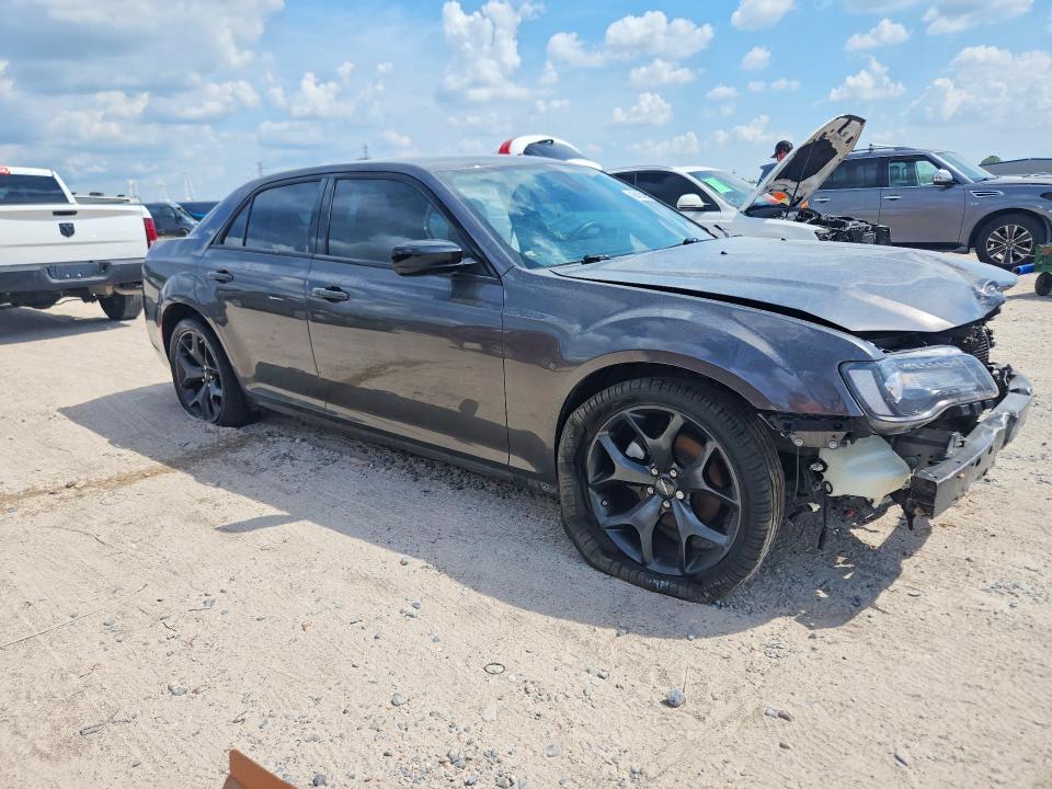 Продаж на аукціоні авто 2023 Chrysler 300, vin: 2C3CCAAG6PH577583, номер лоту: 69423436