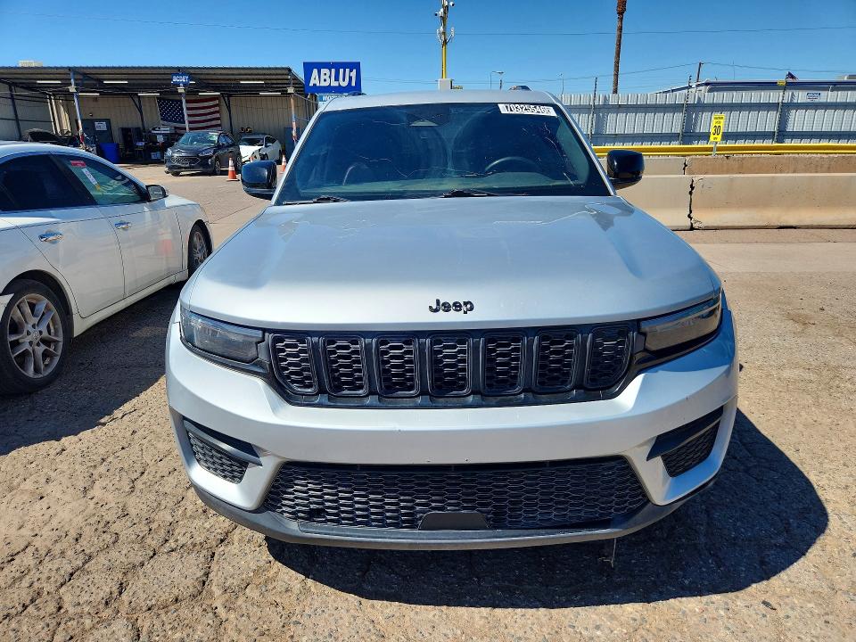 Продажа на аукционе авто 2023 Jeep Grand Cherokee, vin: 1C4RJHAG4P8866598, номер лота: 70325546