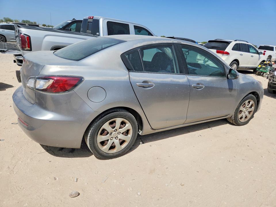 Продажа на аукционе авто 2012 Mazda 3, vin: JM1BL1UF1C1618690, номер лота: 69142166