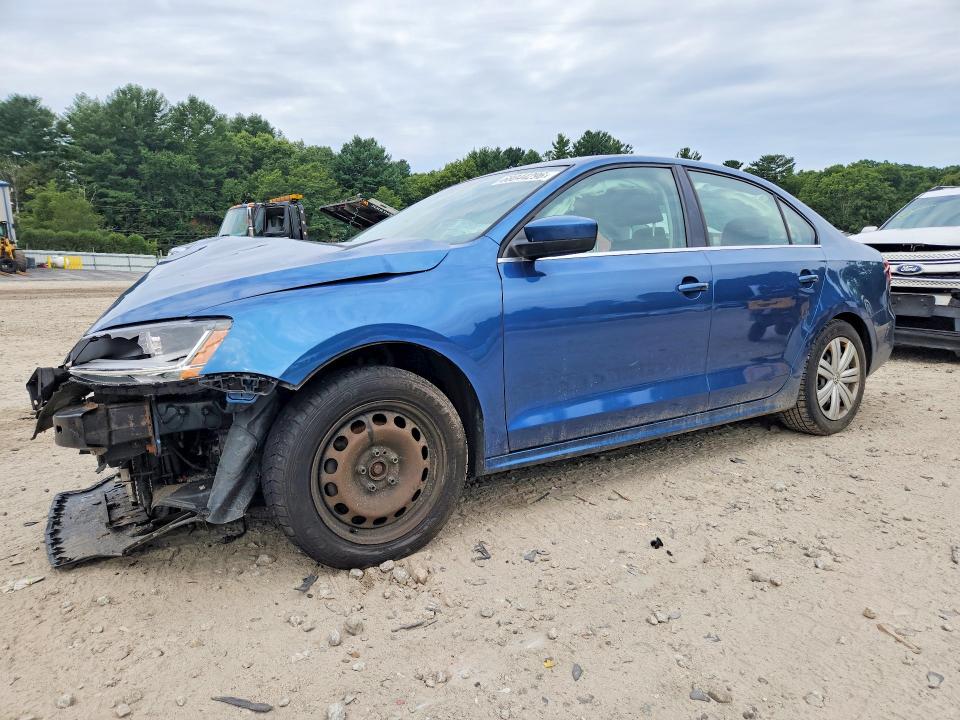 68044296 :رقم المزاد ، 3VW2B7AJ5HM412858 vin ، 2017 Volkswagen Jetta مزاد بيع