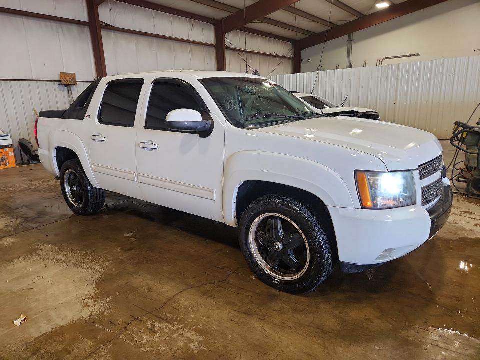 Auction sale of the 2010 Chevrolet Avalanche, vin: 3GNVKFE01AG225544, lot number: 68028376