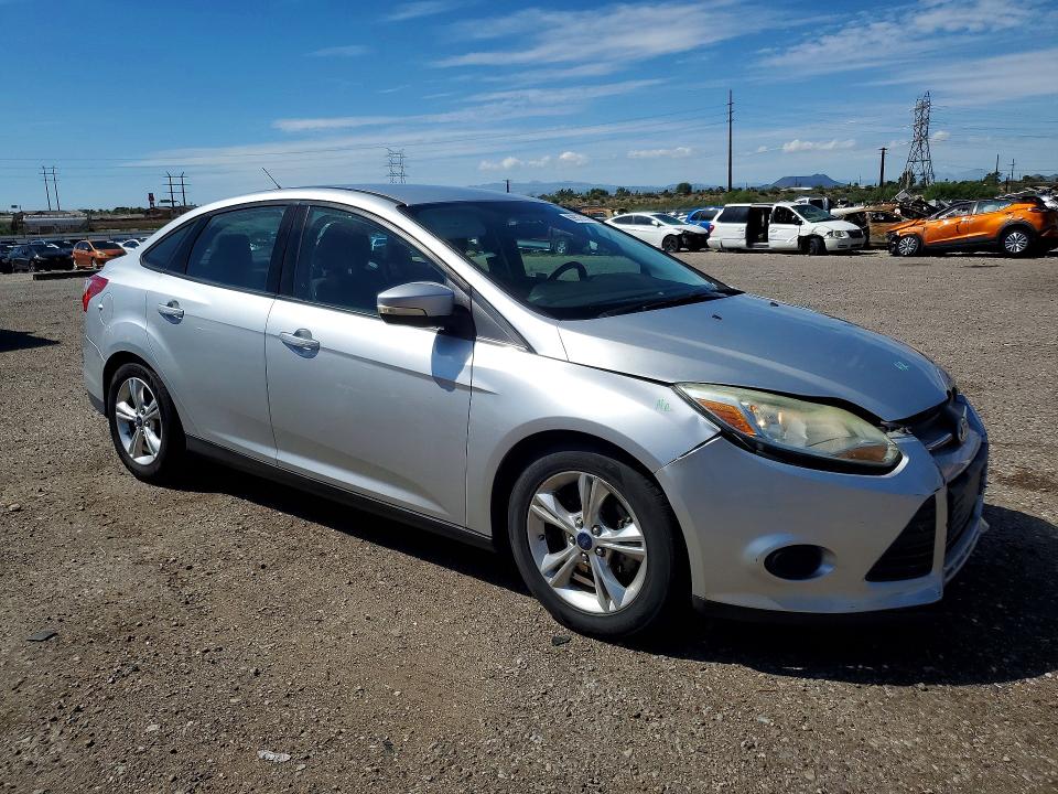 Продажа на аукционе авто 2014 Ford Focus, vin: 1FADP3F24EL272487, номер лота: 69573276