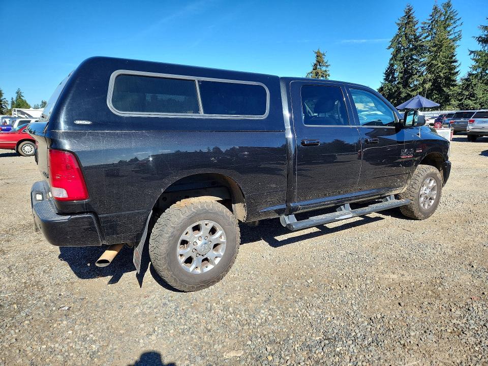 71036676 :رقم المزاد ، 3C6UR5DJ8HG686133 vin ، 2017 Ram 2500 مزاد بيع