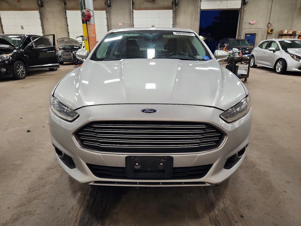 Продажа на аукционе авто 2015 Ford Fusion, vin: 1FA6P0H76F5113041, номер лота: 70858226