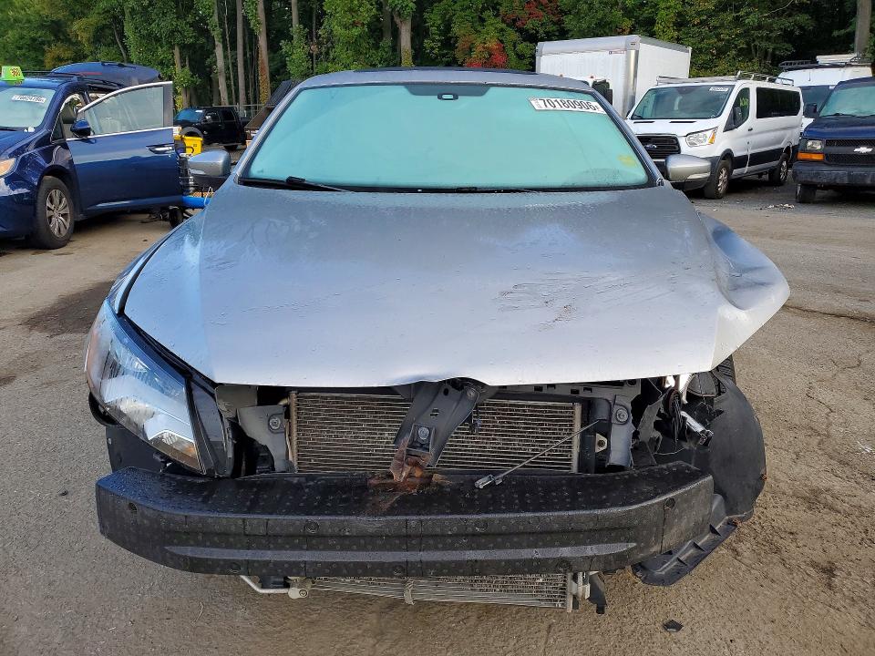 Продаж на аукціоні авто 2013 Volkswagen Passat, vin: 1VWBP7A36DC071064, номер лоту: 70180906