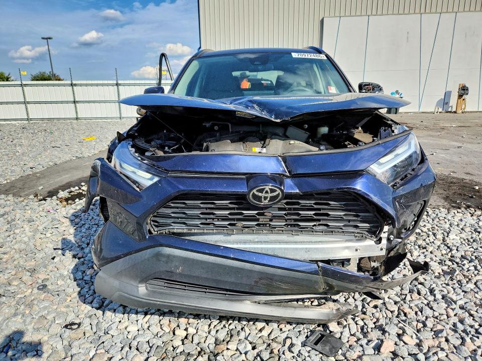 Auction sale of the 2022 Toyota Rav4, vin: 2T3W1RFV3NW187669, lot number: 70972486
