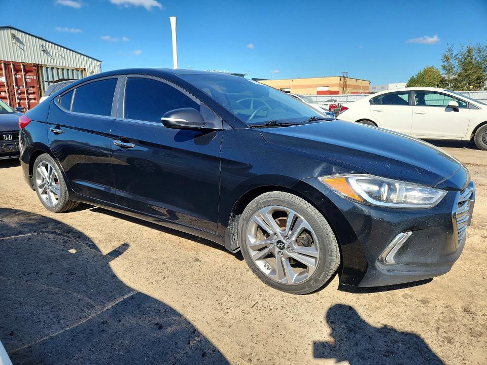 2017 Hyundai Elantra მანქანა იყიდება აუქციონზე, vin: KMHD84LF5HU313997, აუქციონის ნომერი: 70035676