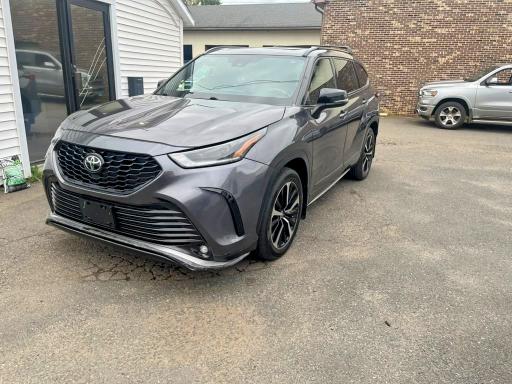 Продажа на аукционе авто 2022 Toyota Highlander, vin: 5TDLZRBH9NS215925, номер лота: 71431816