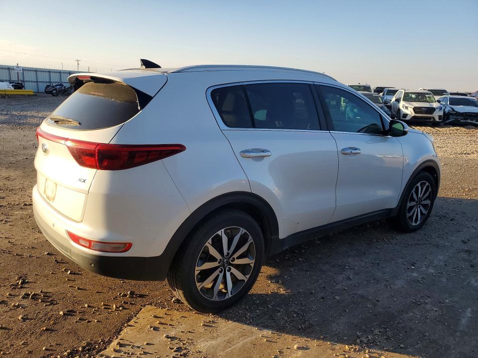 2017 Kia Sportage მანქანა იყიდება აუქციონზე, vin: KNDPN3AC6H7234592, აუქციონის ნომერი: 69809006