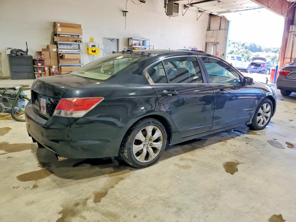 70472066 :رقم المزاد ، 1HGCP26859A149840 vin ، 2009 Honda Accord مزاد بيع