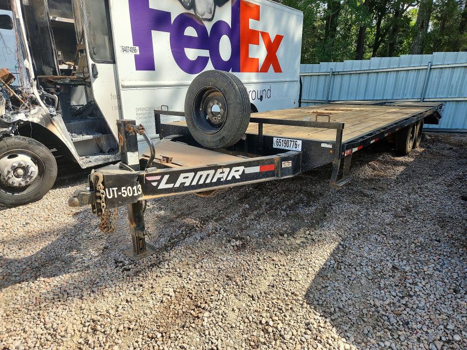 2021 Lamar Trailers Trailer მანქანა იყიდება აუქციონზე, vin: 5RVF82422MP095013, აუქციონის ნომერი: 65190776