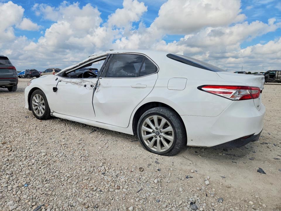 69191866 :رقم المزاد ، 4T1B11HK1KU263736 vin ، 2019 Toyota Camry مزاد بيع