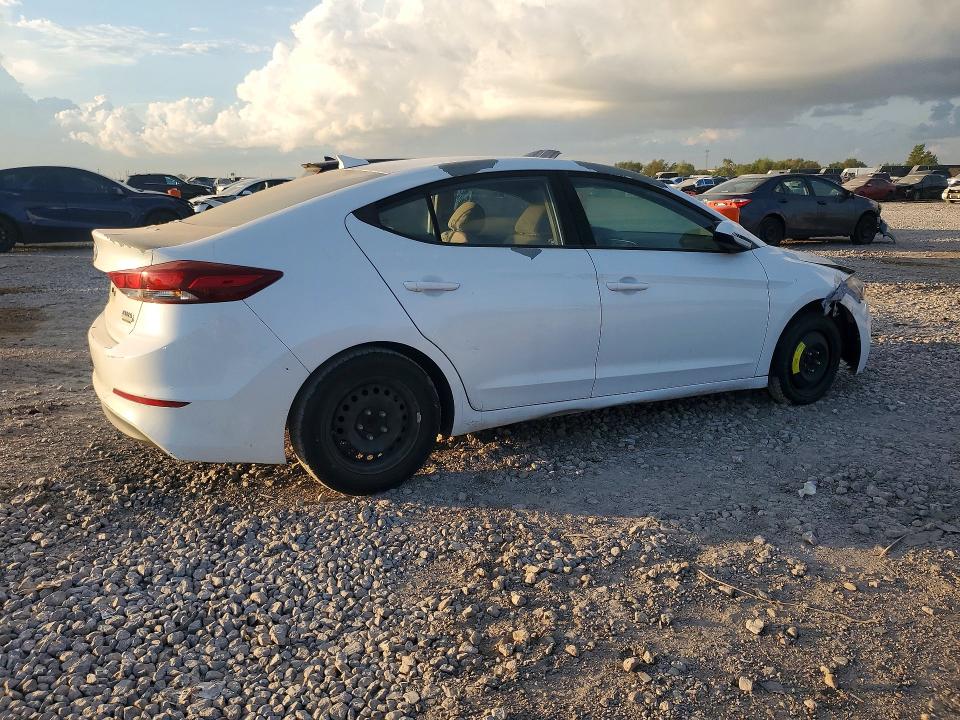 Продажа на аукционе авто 2017 Hyundai Elantra, vin: 5NPD74LFXHH178680, номер лота: 69132426