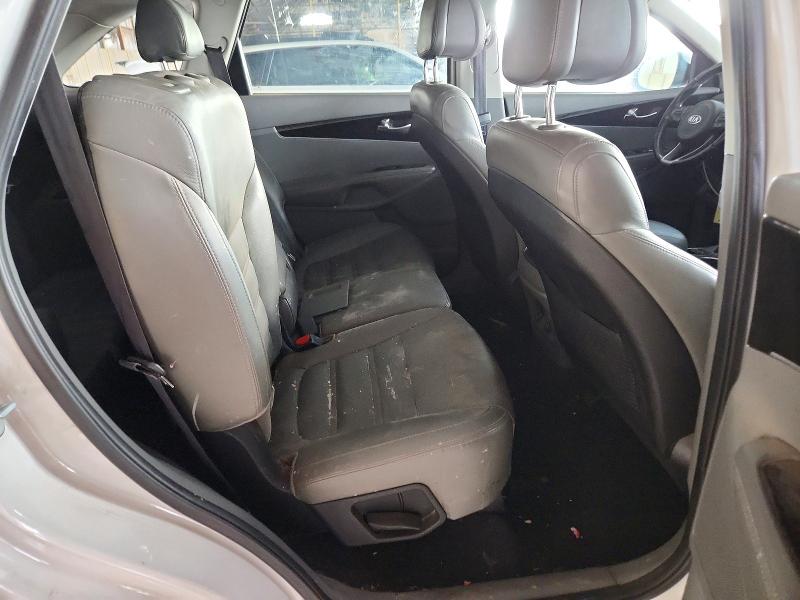 2016 Kia Sorento მანქანა იყიდება აუქციონზე, vin: 5XYPHDA53GG015671, აუქციონის ნომერი: 70147936