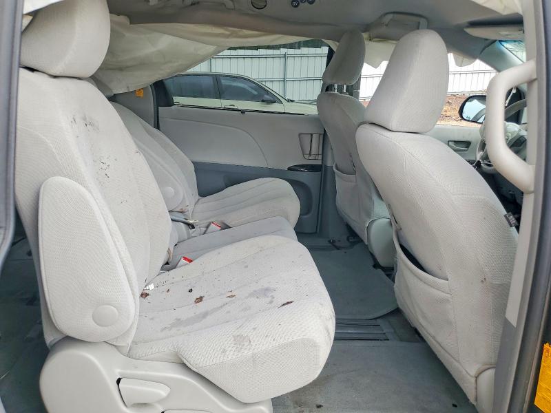 Продажа на аукционе авто 2012 Toyota Sienna, vin: 5TDKK3DC0CS184589, номер лота: 70042746