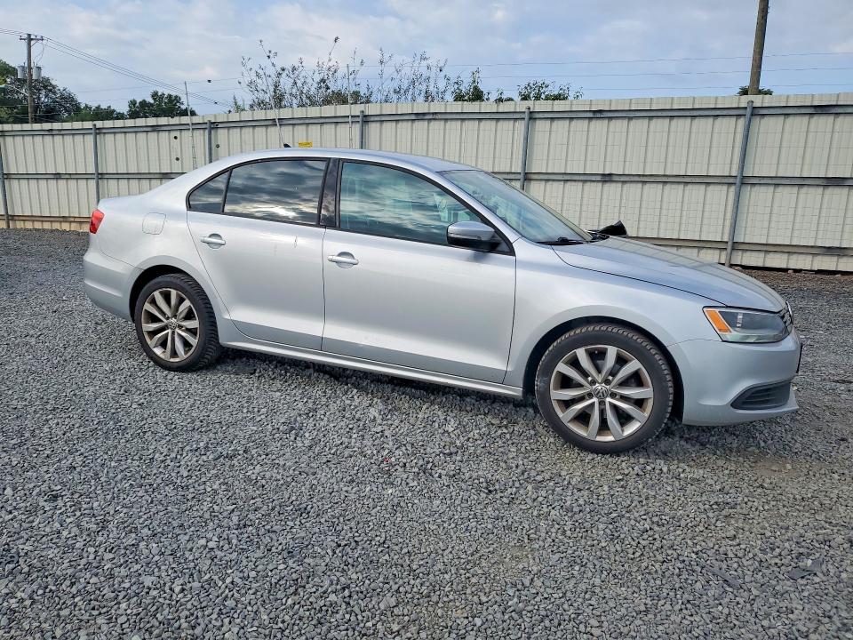 2014 Volkswagen Jetta მანქანა იყიდება აუქციონზე, vin: 3VWD07AJ0EM269831, აუქციონის ნომერი: 69154386