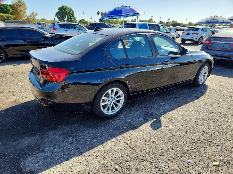 Aukcja sprzedaży 2016 Bmw 320, vin: WBA8E1G54GNT35977, numer aukcji: 69236866