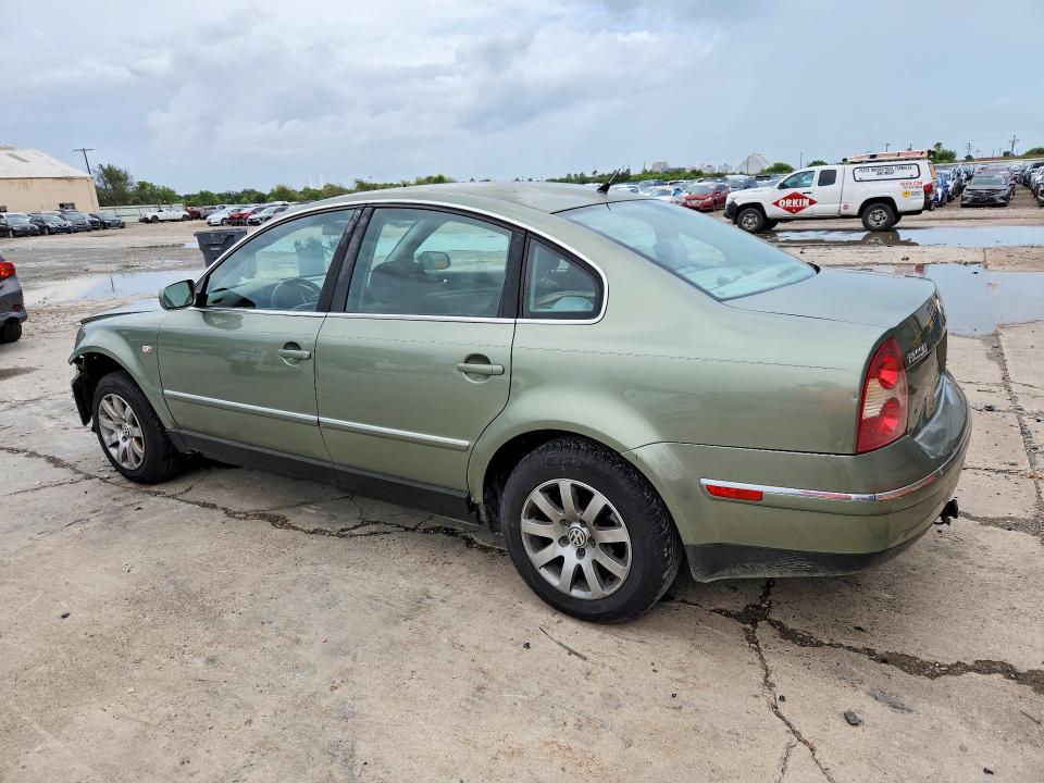 2001 Volkswagen Passat მანქანა იყიდება აუქციონზე, vin: WVWPD63B01P102412, აუქციონის ნომერი: 69624896