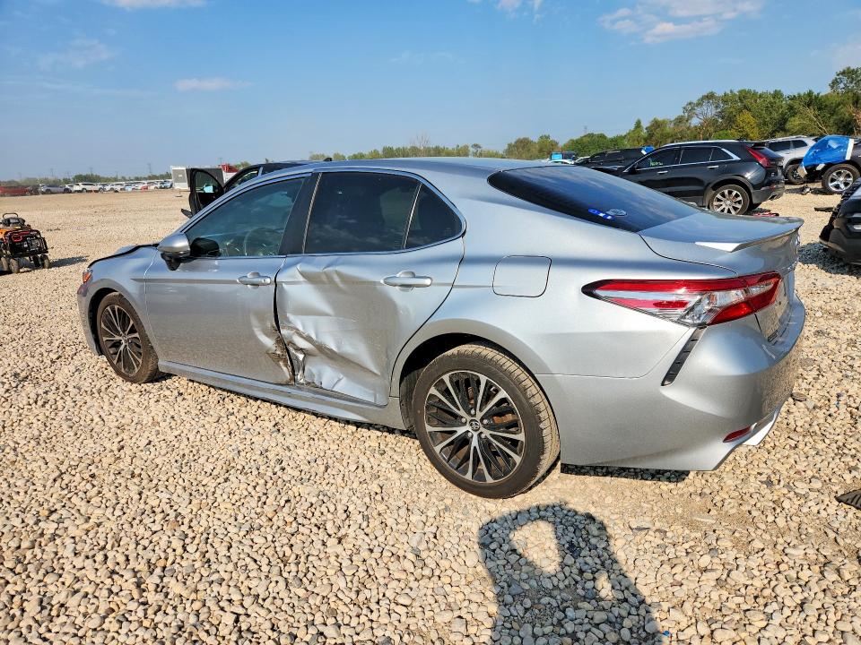 67539566 :رقم المزاد ، JTNB11HK0J3011545 vin ، 2018 Toyota Camry مزاد بيع