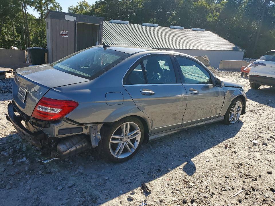 Продаж на аукціоні авто 2012 Mercedes-benz C, vin: WDDGF8BB2CF863609, номер лоту: 67531346
