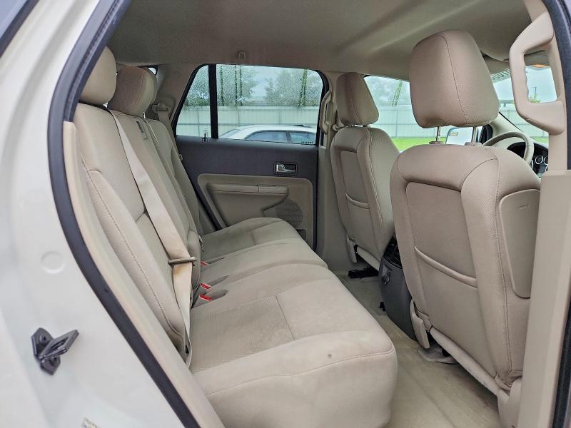 68700586 :رقم المزاد ، 2FMDK3JC7ABA82956 vin ، 2010 Ford Edge مزاد بيع