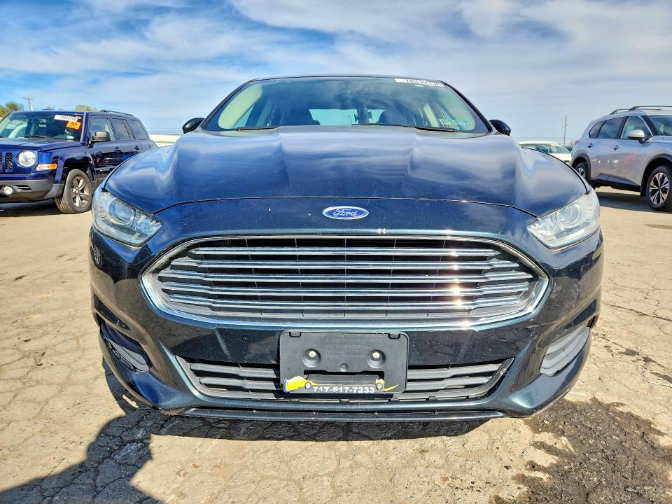 70319136 :رقم المزاد ، 3FA6P0HD2ER388083 vin ، 2014 Ford Fusion مزاد بيع